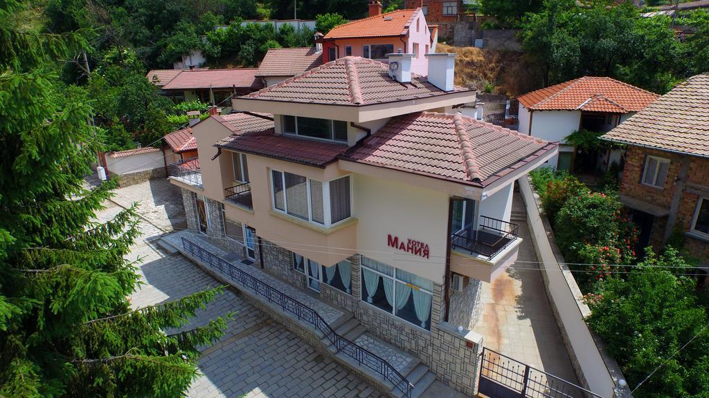 Mania Guest House Kalofer Exterior foto